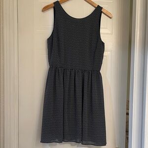 Gap Elegant Black and White Polka Dot Dress Size 6